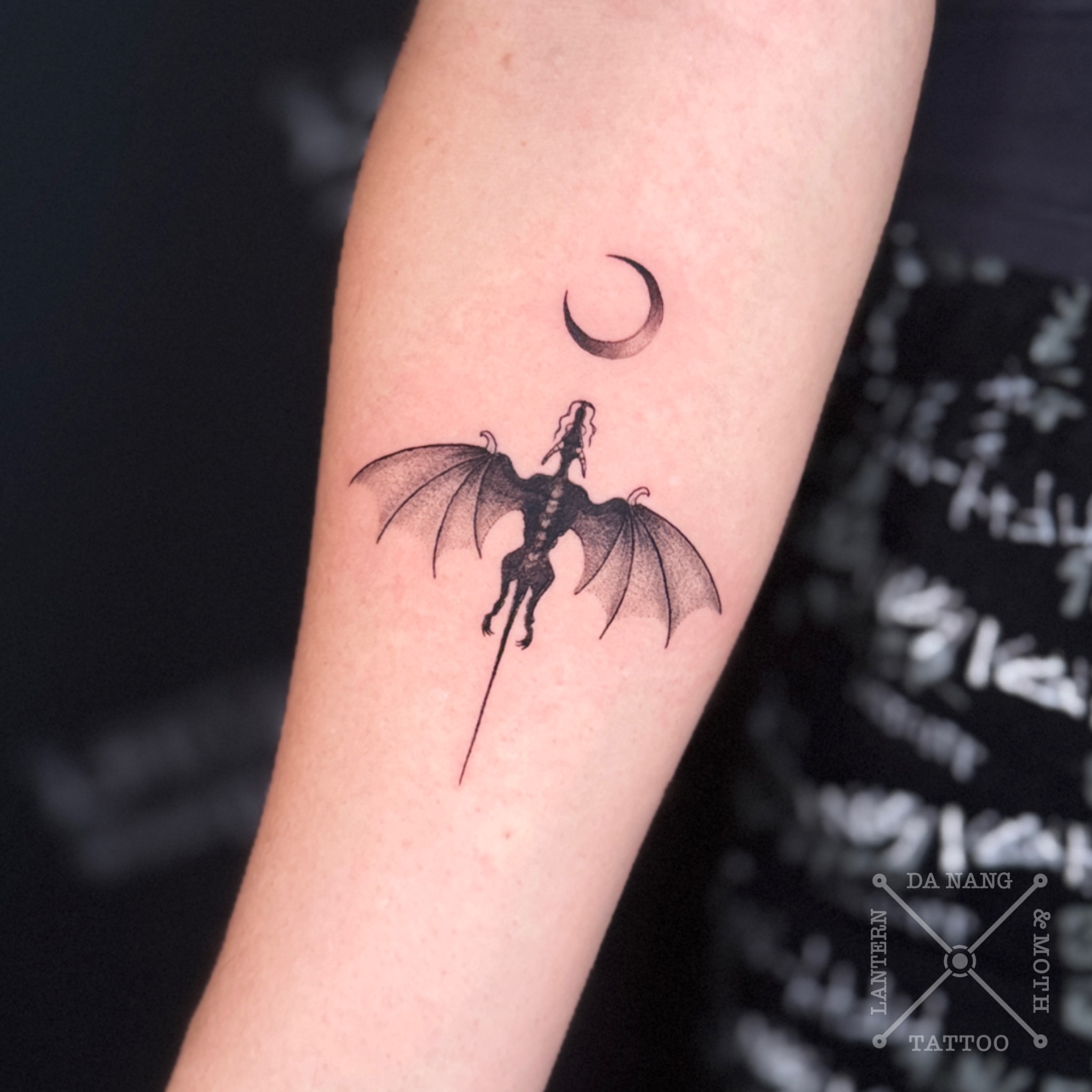 Cute-dragon-design-Lantern-and-Moth-Tattoo-Da-Nang