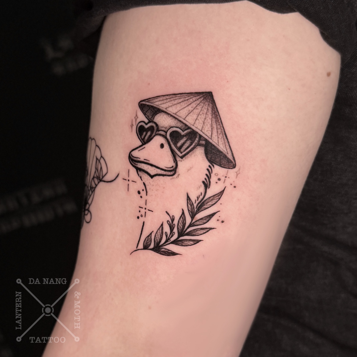 Danang-Blackwork-tattoo