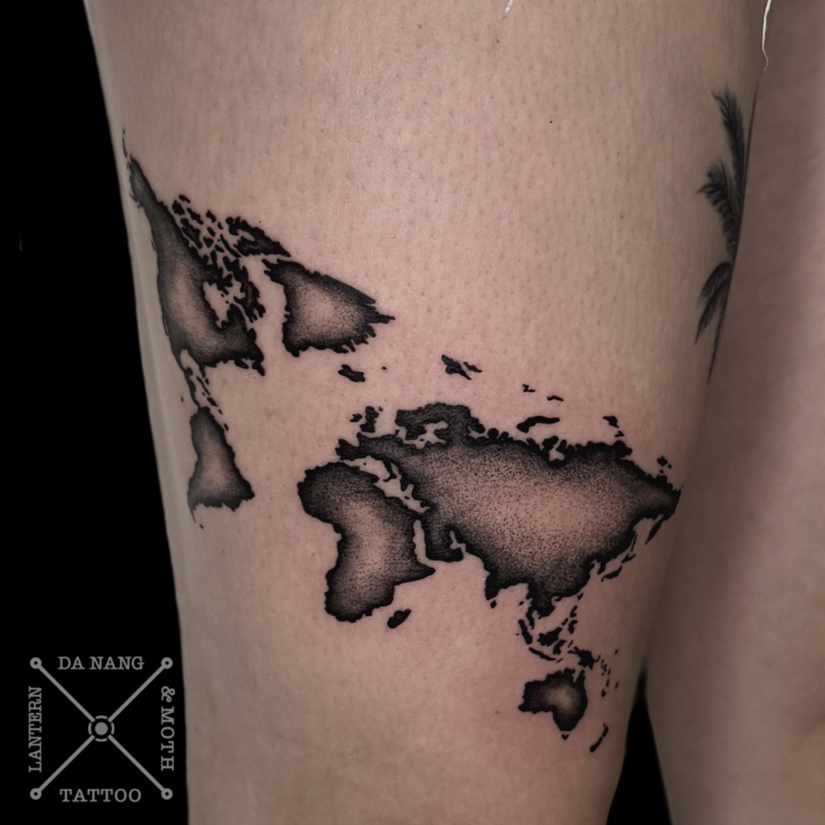 World-map-dot-work-tattoo-Da-Nang-Vietnam