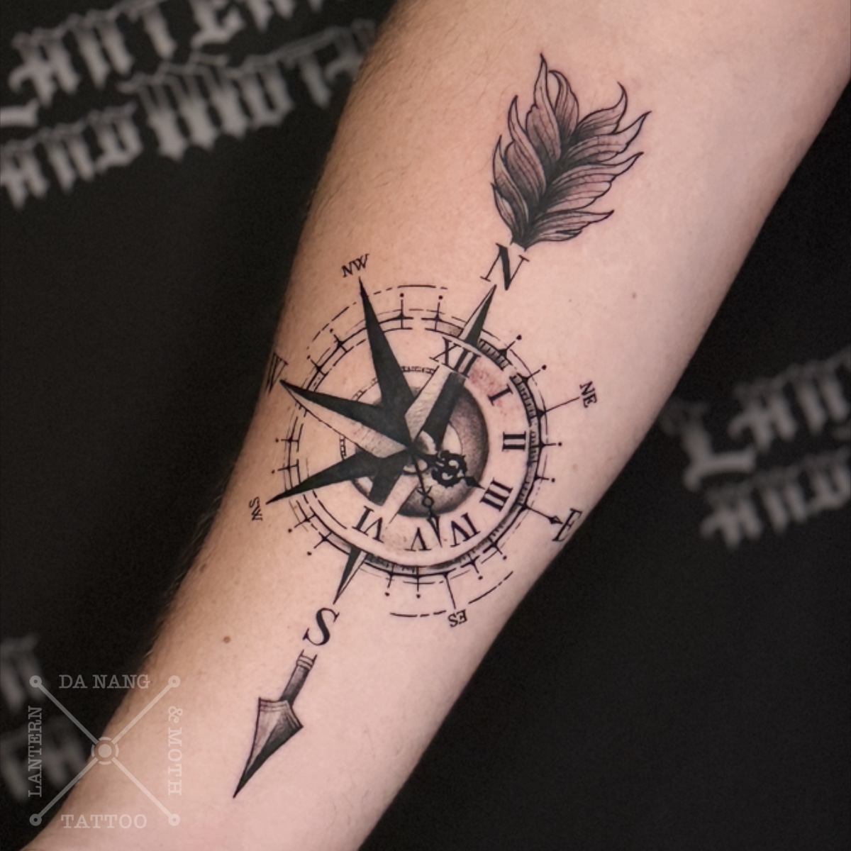Blackwork-compass-and-arrow-design-Da-Nang-tattoo-shop-Lantern-and-Moth.jpg