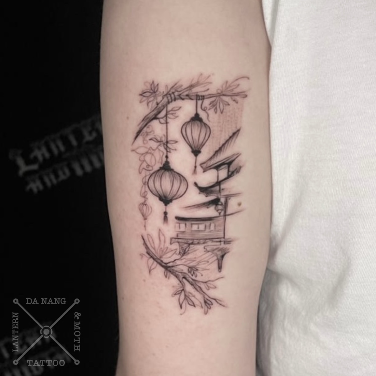 Fine-line-design-Da-Nang-tattoo-shop-Lantern-and-Moth.jpg