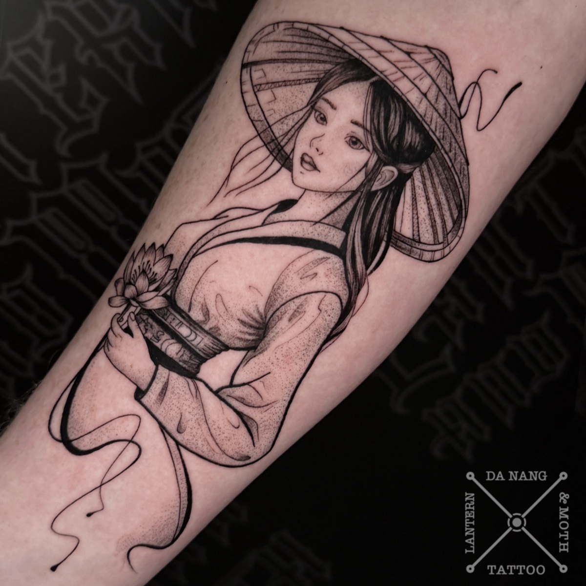 Illustrated-style-Vietnamese-girl-tattoo-Da-Nang