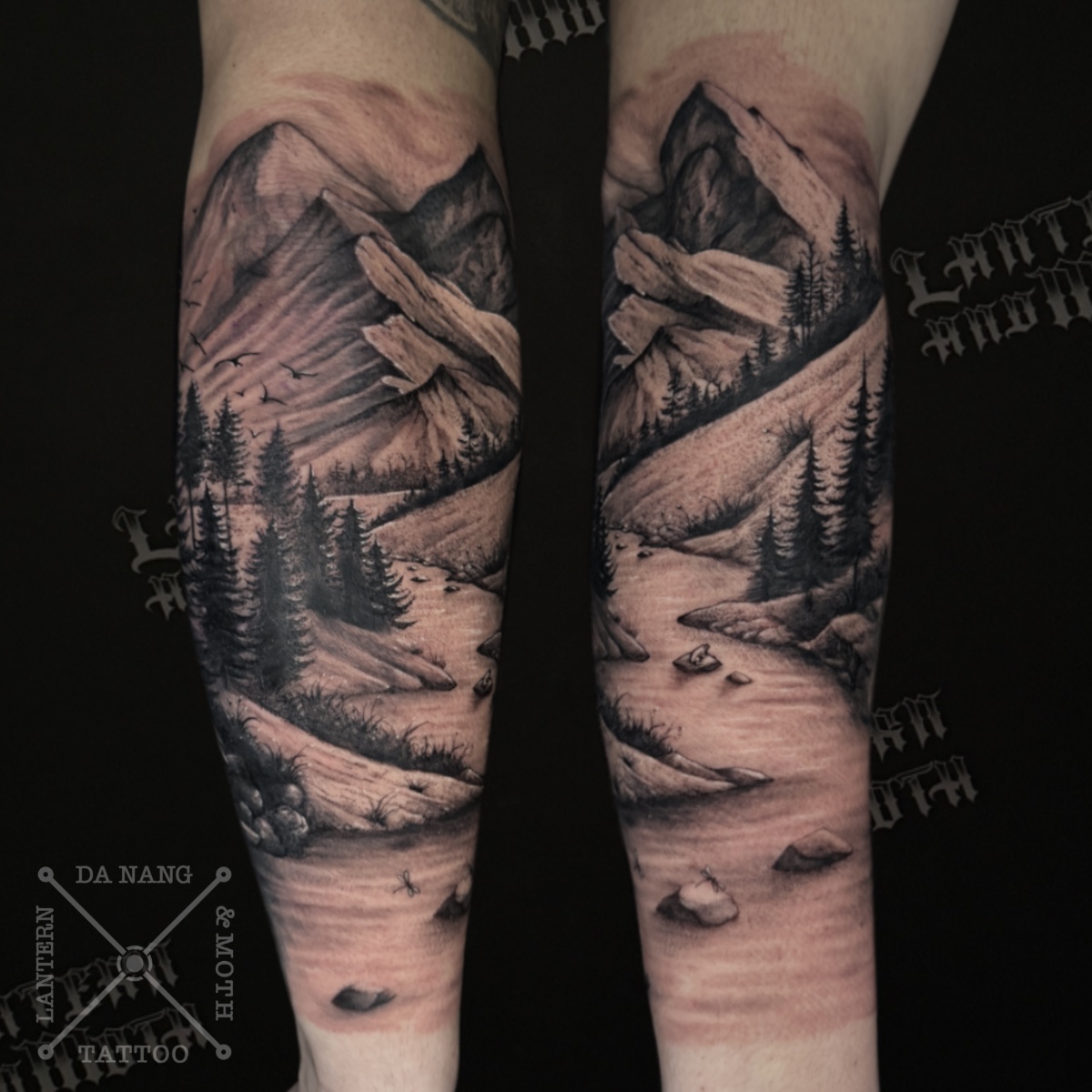 Mountains-realism-design-Danang-tattoo-shop-Lantern-and-Moth