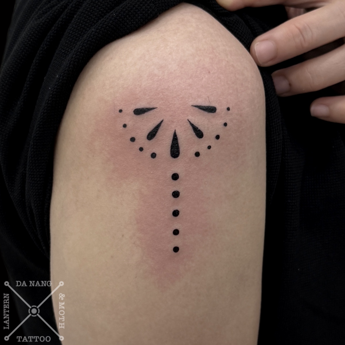 Ornamental-tattoo-Da-Nang-Vietnam