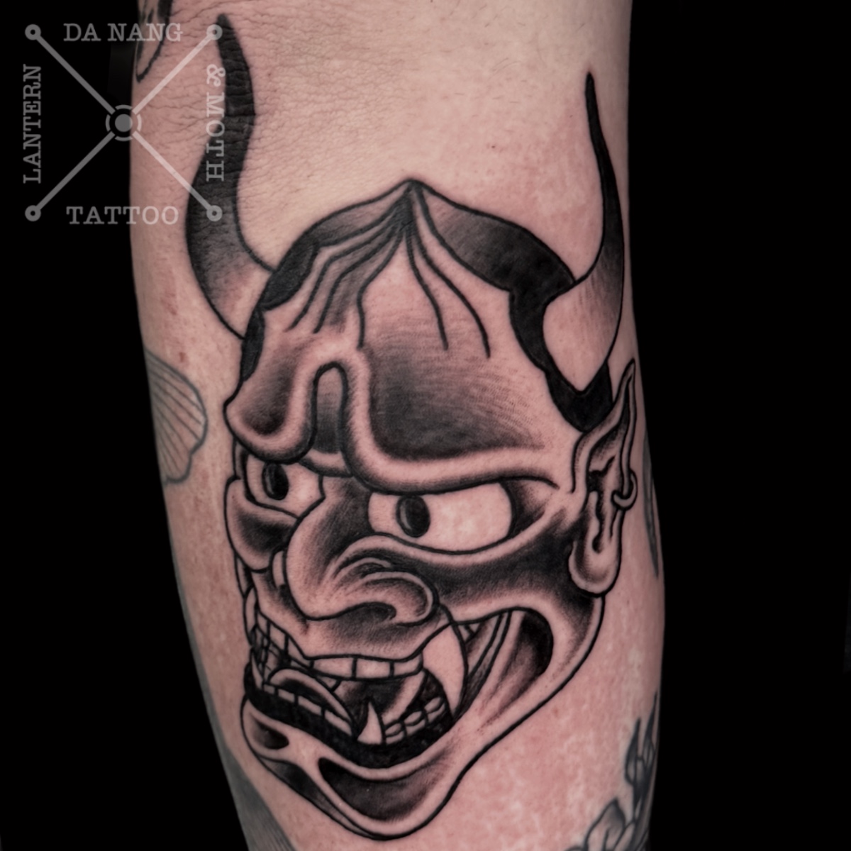 Trad-Hanya-Mask-by-Da-nang-Tattoo-Studio