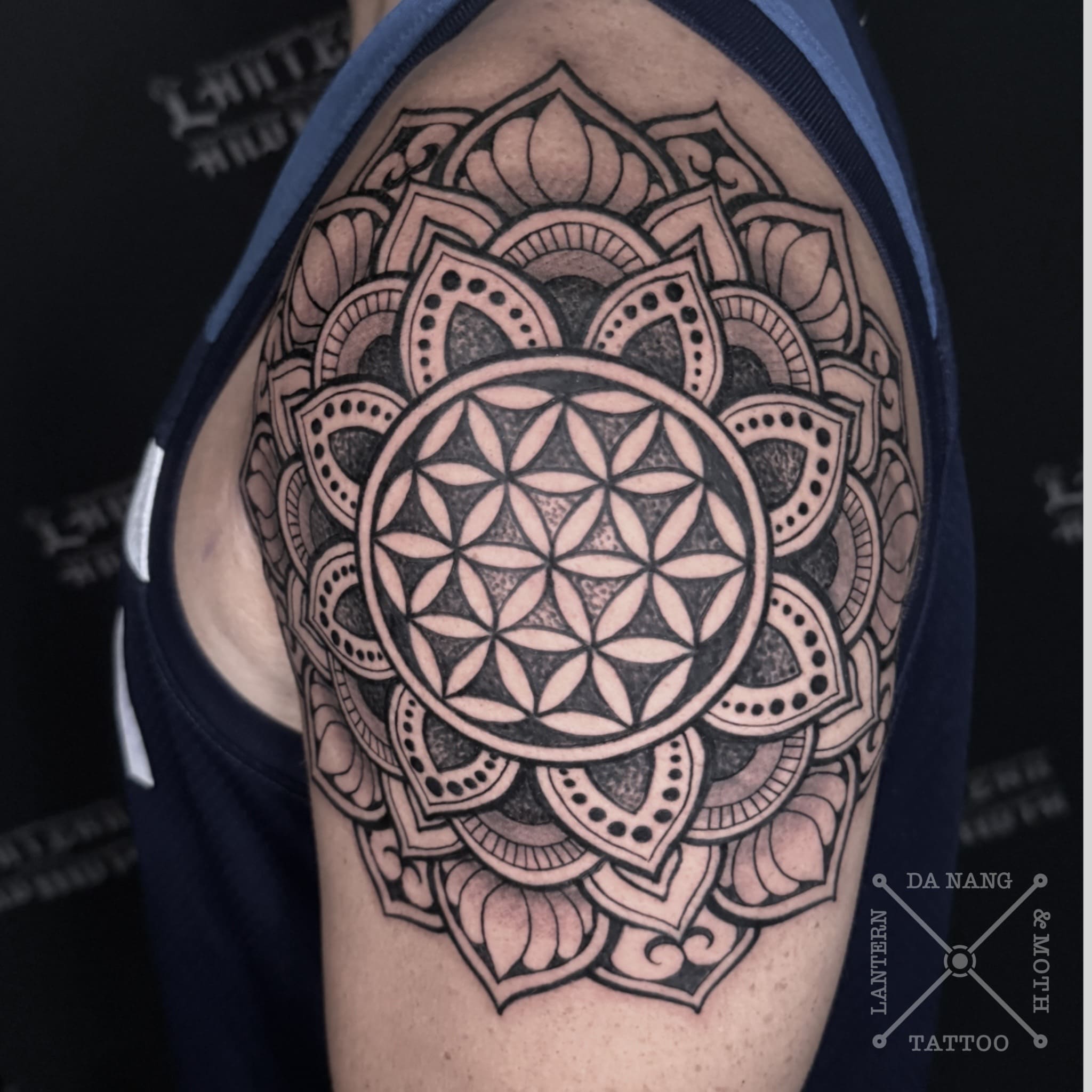 mandala-shoulder-design-danang-tattoo-shop-lantern-and-moth.
